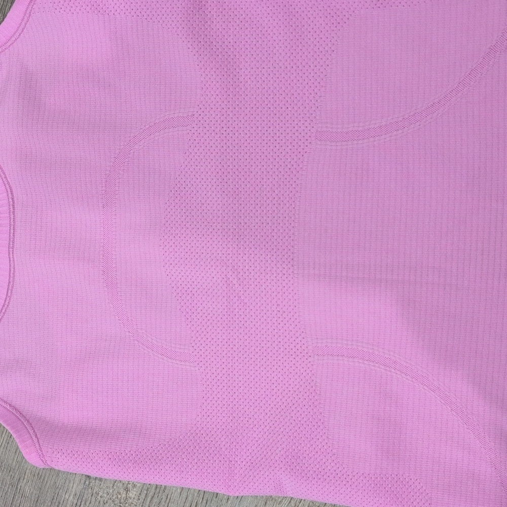 like new bubble gum pink lululemon top - Picture 5 of 5